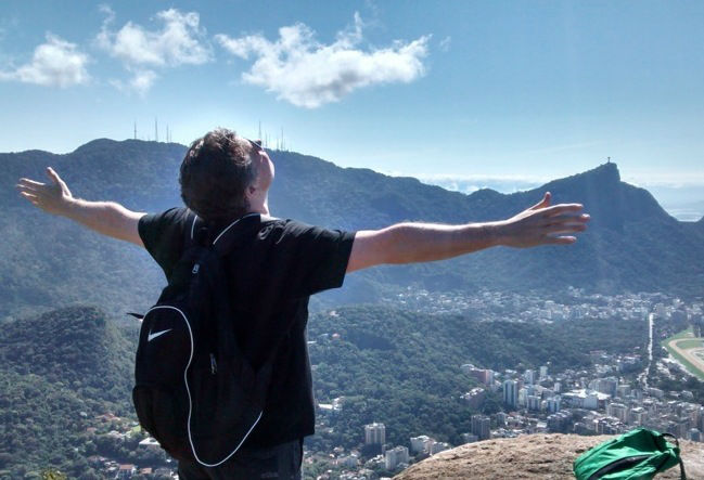 Walking the Dois Irmãos in Rio de Janeiro - routes, trails, holidays, hikes, Click here and Book Now